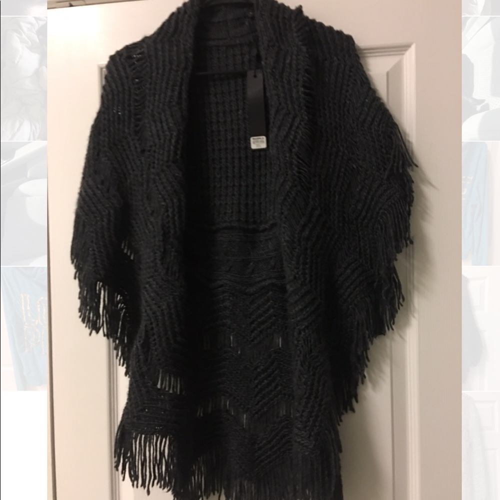 NWT buckle vest/cardigan